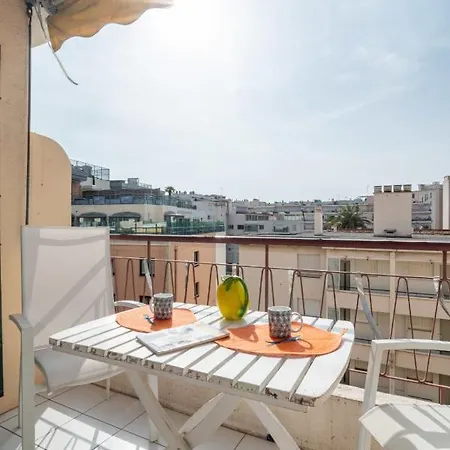 General Ferrie 3 Pcs Ar Croisette Martinez By Olam Apartment